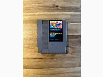 Donkey Kong - 5 Skruvar - Nintendo 8 Bit