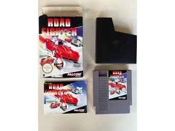 Road Fighter NES PALCOM komplett i kartong