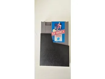 Ice Hockey - NES (European Version)
