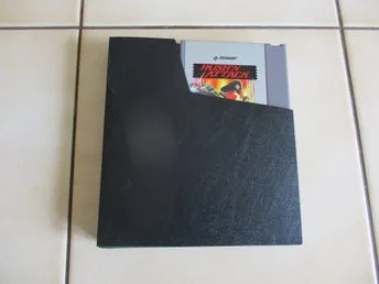 Rush'n Attack. NES. Nintendo-spel. 1985. Ej spel-testat.